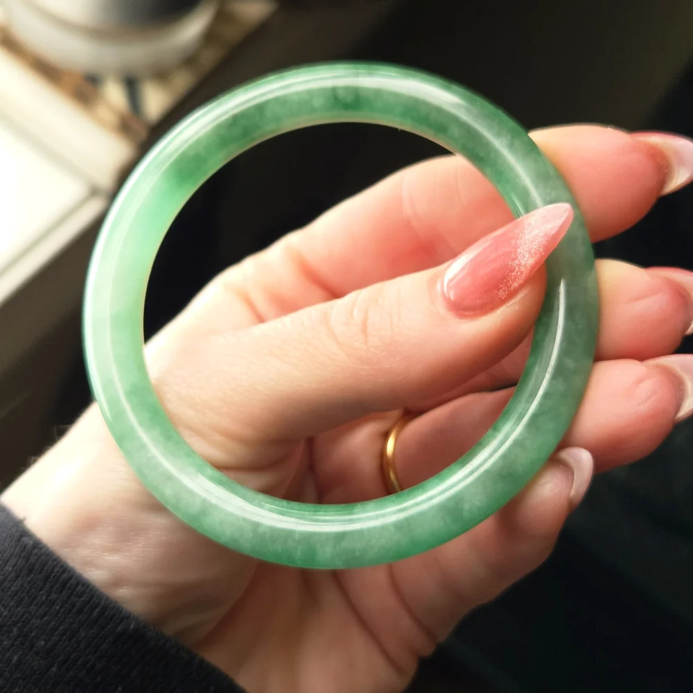 ✨️LAST CHANCE!✨️ 57mm Burmese Jadeite Jade Bangle - Picture 6 of 6